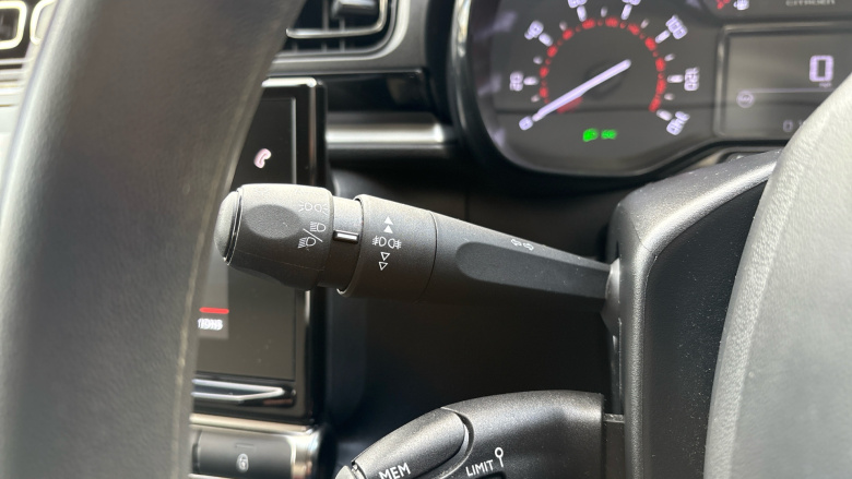 Citroen C3 1.2 PureTech 110 Plus 5dr EAT6 Petrol Hatchback